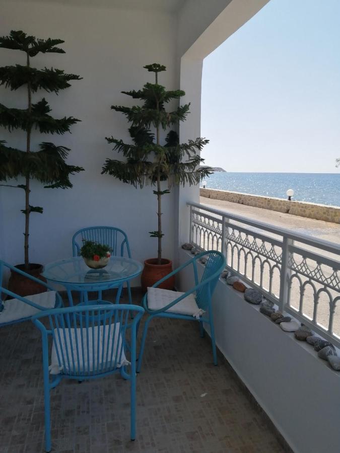 Endless Blue Apartments Keratokambos Bagian luar foto